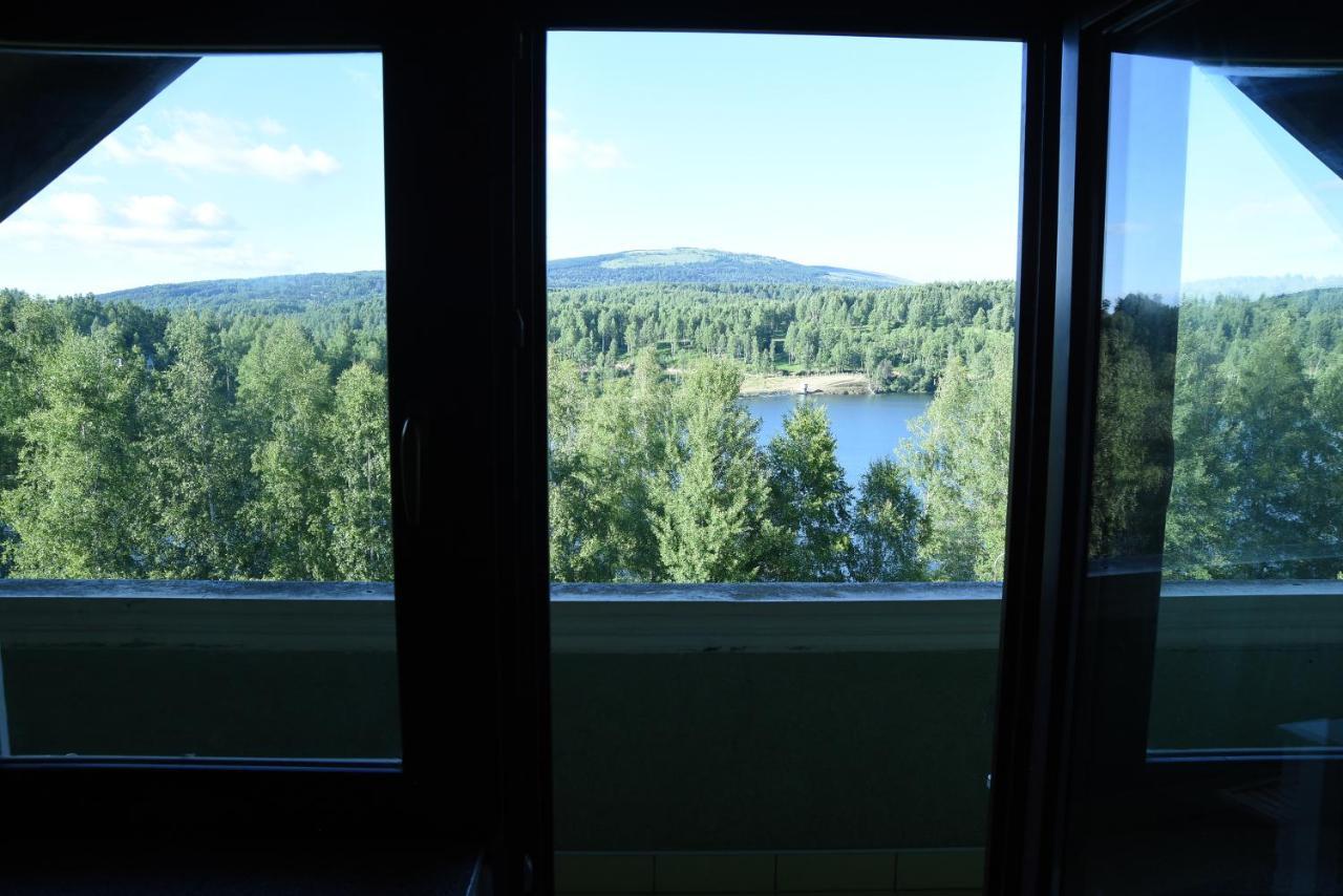Bed and Breakfast Mm Narcis Vlasina Rid Exterior foto